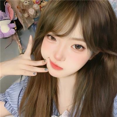 北极百货的秋乃小姐